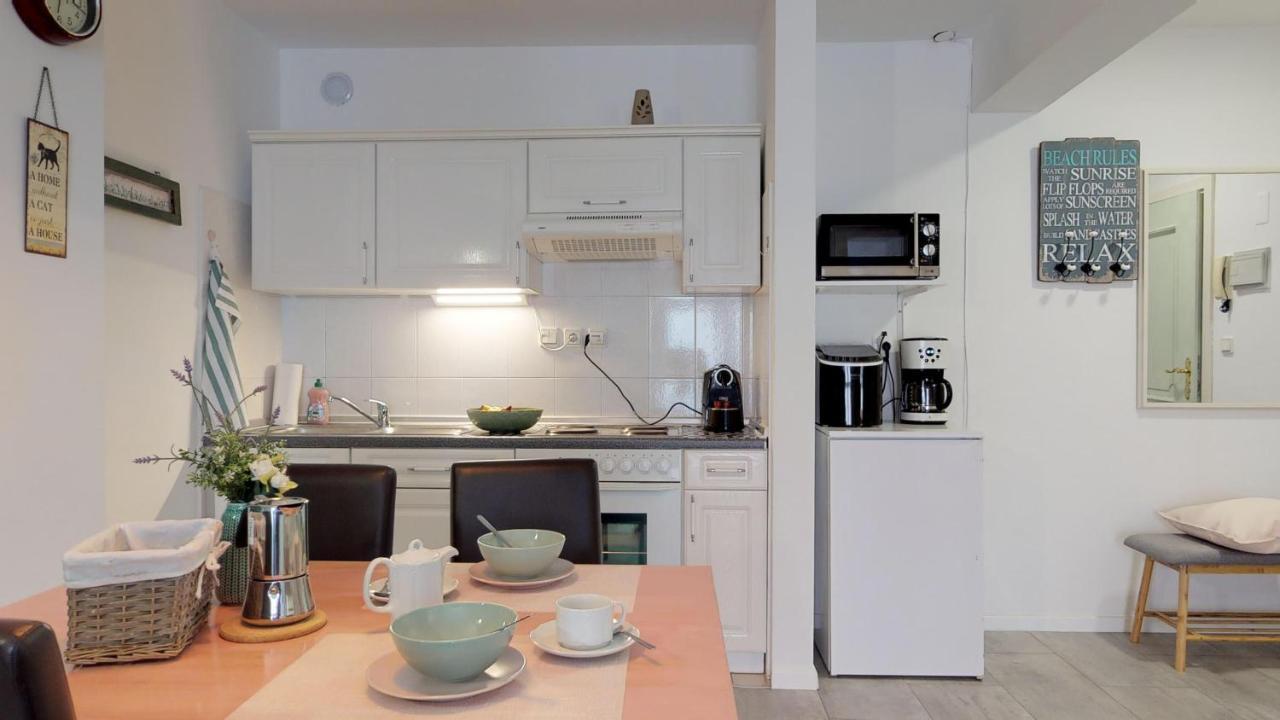 Mirta Deluxe Superior 5 Star Apartment, Your Piece Of Heaven By The Sea & Park, With Sea & Park View Novigrad Istria Exteriör bild