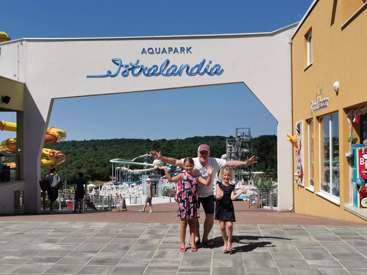 Mirta Deluxe Superior 5 Star Apartment, Your Piece Of Heaven By The Sea & Park, With Sea & Park View Novigrad Istria Exteriör bild